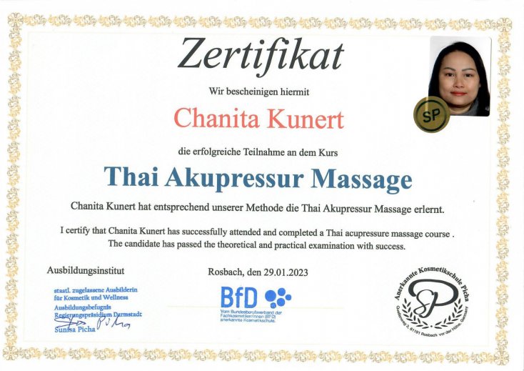 Zertifikat-Thai-Massage-Akupressur-Chanita_page-0001.jpg